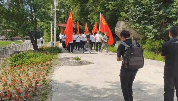 红色教育